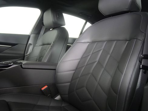 New 2026 BMW 530i w/ Premium Package RWD image 10