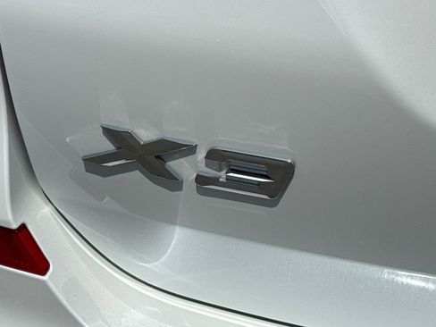 Used 2019 BMW X3 sDrive30i w/ Driving Assistance Package RWD image 9
