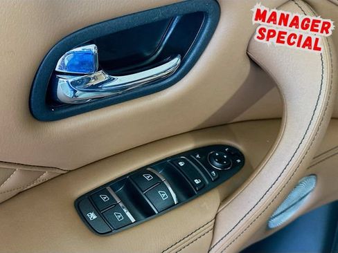 Used 2022 INFINITI QX80 Sensory w/ Cargo Package RWD image 21