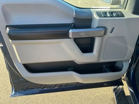 Certified 2019 Ford F150 XLT w/ Equipment Group 302A Luxury image 17