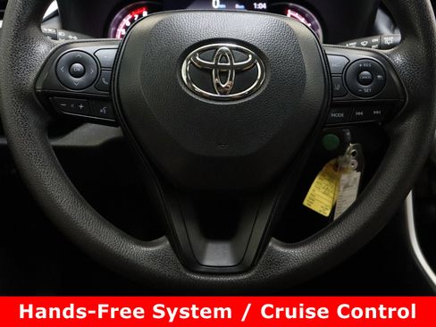 Certified 2025 Toyota RAV4 LE image 21