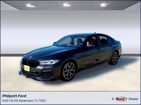 Used 2023 BMW 530i w/ M Sport Package image 1