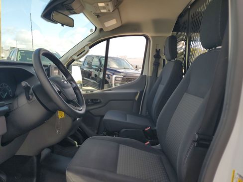 Used 2024 Ford Transit 250 Low Roof w/ Exterior Upgrade Package image 13