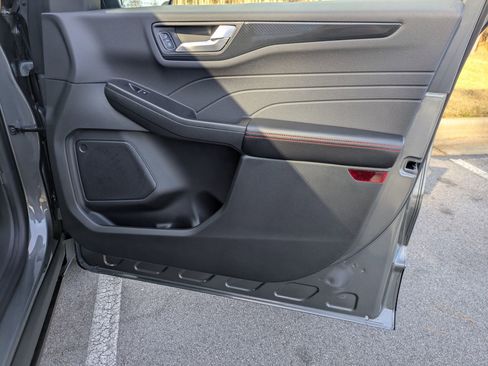 New 2026 Ford Escape ST-Line w/ Tech Pack #1 image 35