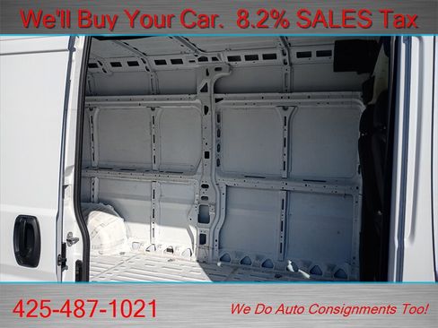 Used 2025 RAM ProMaster 2500 w/ Convenience Group FWD image 9