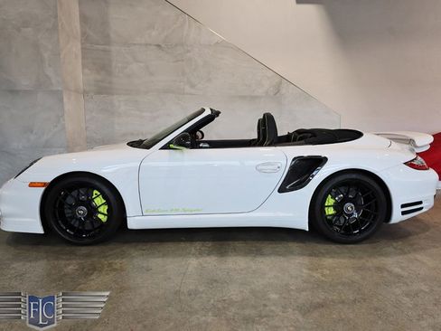 Used 2012 Porsche 911 Turbo image 47