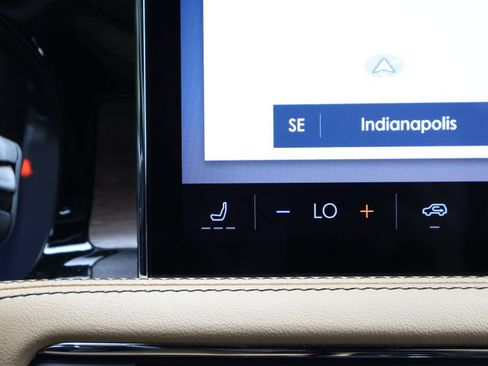 Used 2023 Lincoln Corsair Reserve FWD image 17