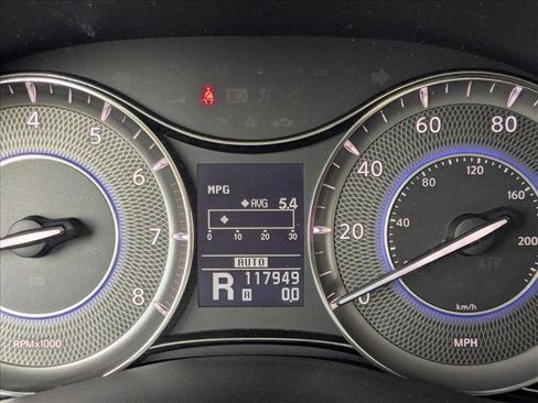 Used 2012 INFINITI QX56 4WD w/ Deluxe Touring Pkg image 11