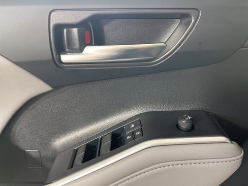 Certified 2022 Toyota Highlander XLE image 26