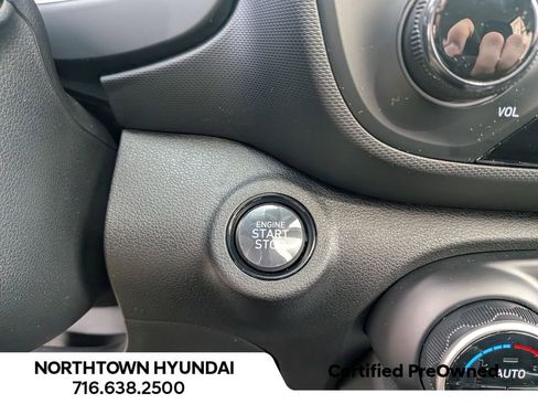 Certified 2026 Hyundai Venue SEL image 20