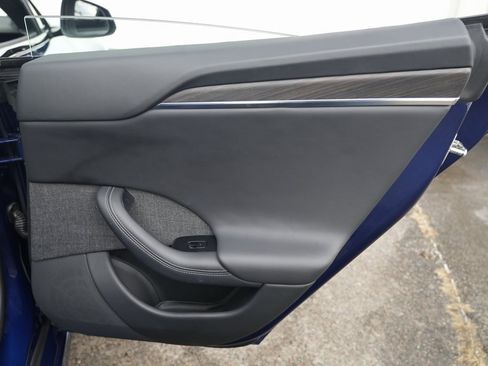 Used 2021 Tesla Model S Long Range image 34