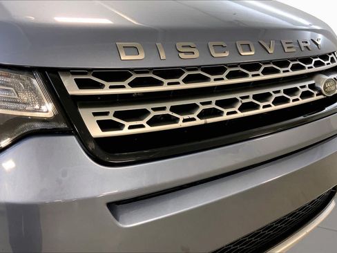 Used 2018 Land Rover Discovery Sport HSE AWD/4WD image 31