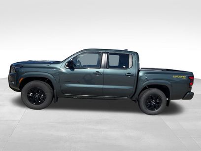 New 2027 Nissan Frontier SV w/ SV Convenience Package