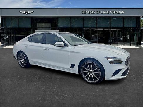Used 2022 Genesis G70 2.0T w/ Prestige Package image 2