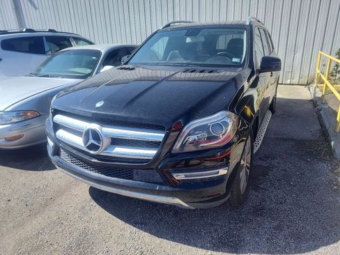 Used 2013 Mercedes-Benz GL 450 4MATIC image 7