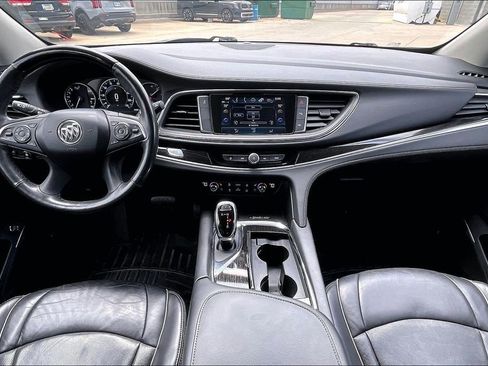 Used 2019 Buick Enclave Avenir w/ LPO, Cargo Package FWD image 14