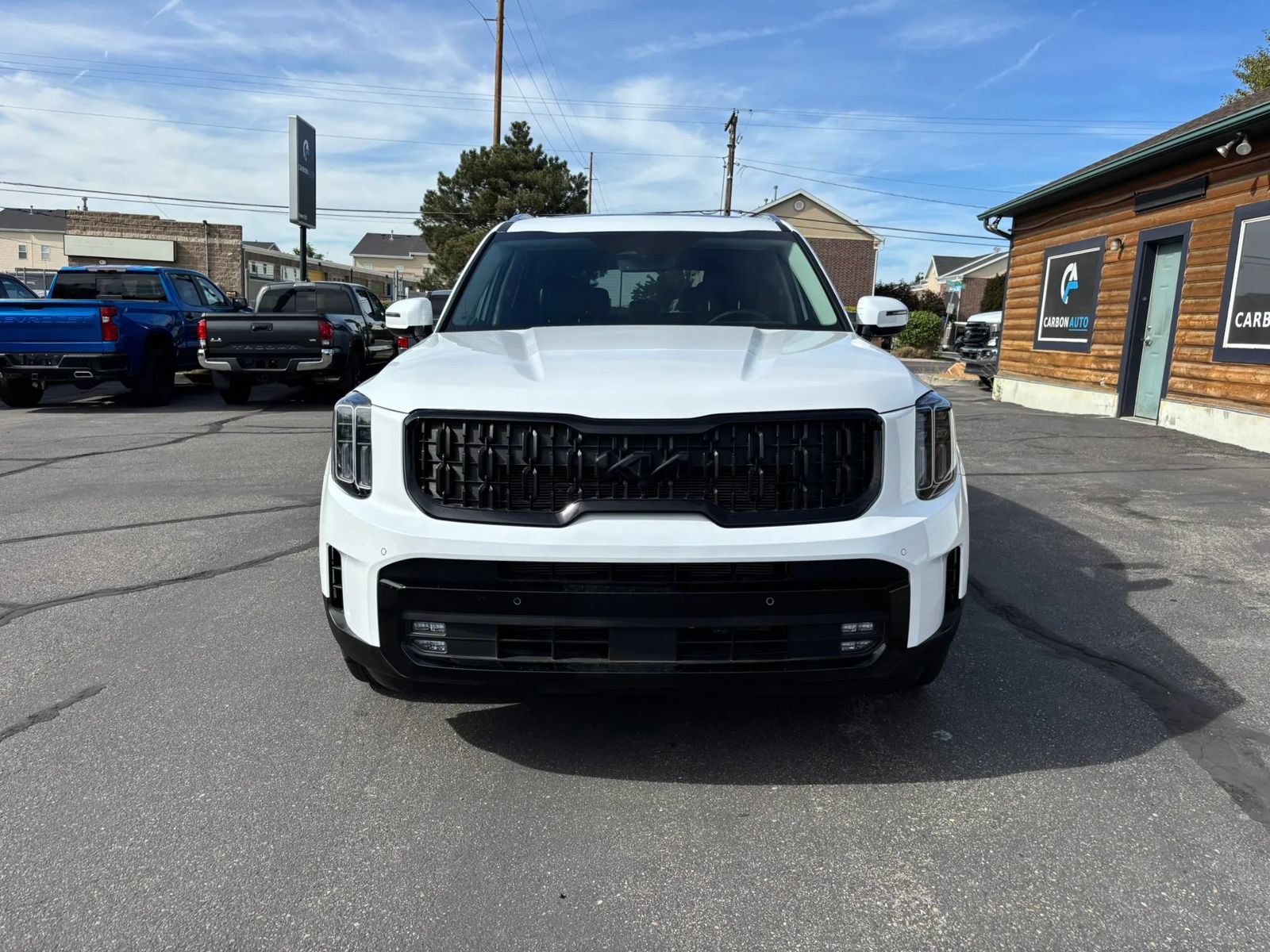 Used 2025 Kia Telluride SX AWD/4WD image 2