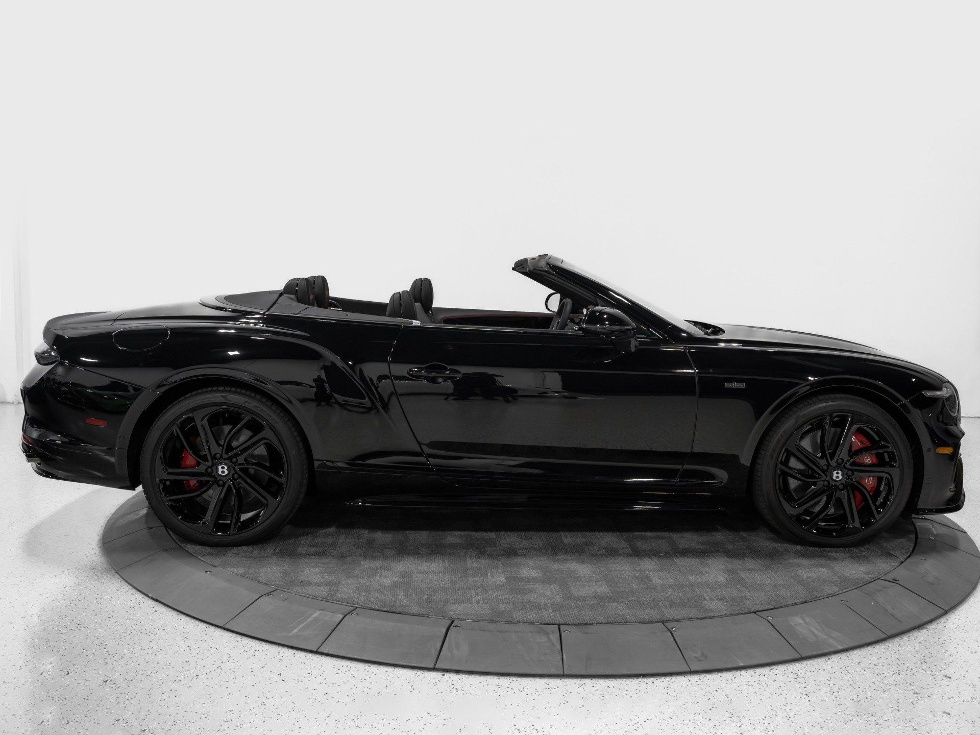 Used 2025 Bentley Continental GT Speed AWD/4WD image 10