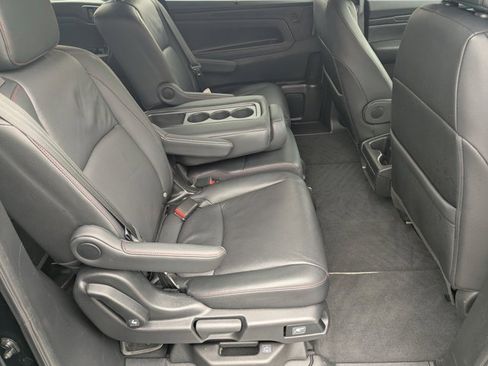 Used 2025 Honda Odyssey Sport-L image 14