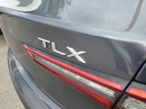 Used 2023 Acura TLX w/ Technology Package FWD image 9