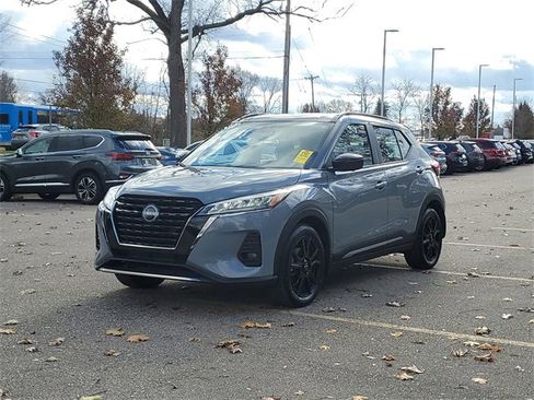 Certified 2024 Nissan Kicks SR w/ SR Premium Package image 2