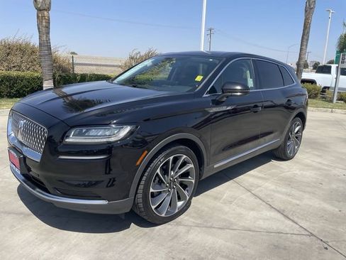 Used 2023 Lincoln Nautilus Reserve w/ Equipment Group 201A FWD image 4