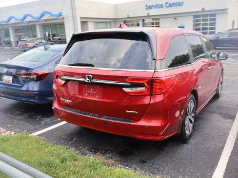 Used 2023 Honda Odyssey Touring image 7