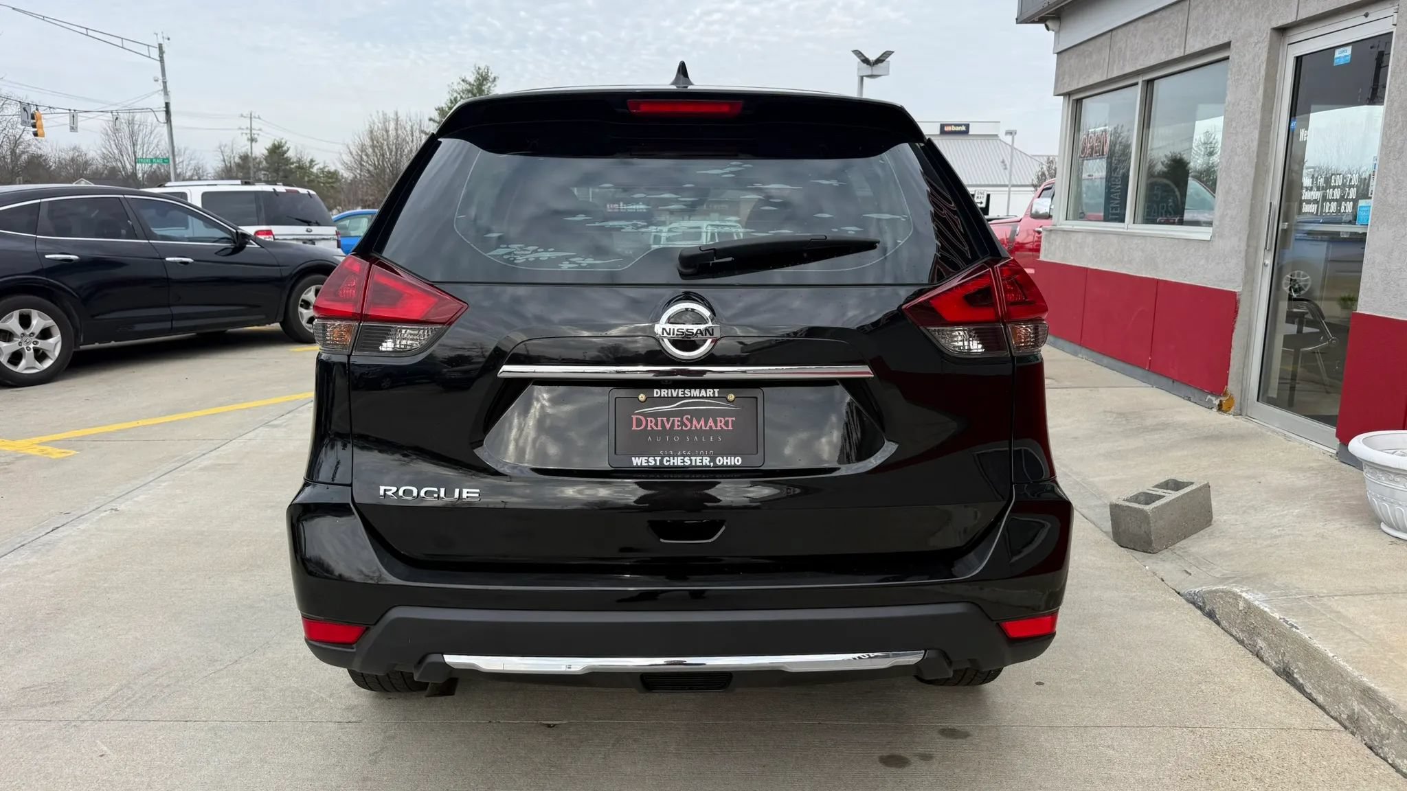 Used 2019 Nissan Rogue S FWD image 7