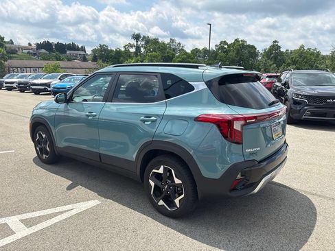 Certified 2024 Kia Seltos EX AWD/4WD image 5