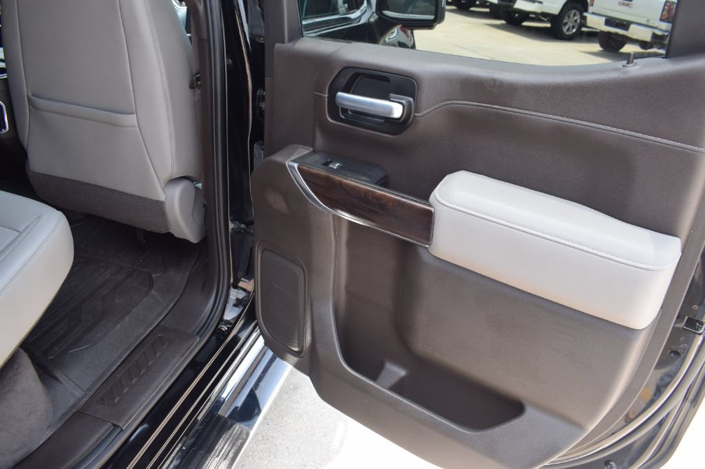Used 2021 GMC Sierra 1500 SLT w/ SLT Convenience Package AWD/4WD image 13