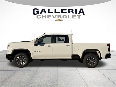 New 2026 Chevrolet Silverado 2500 Custom w/ Custom Value Package image 4