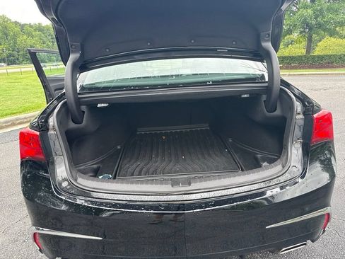 Used 2018 Acura TLX V6 w/ Technology Package FWD image 11