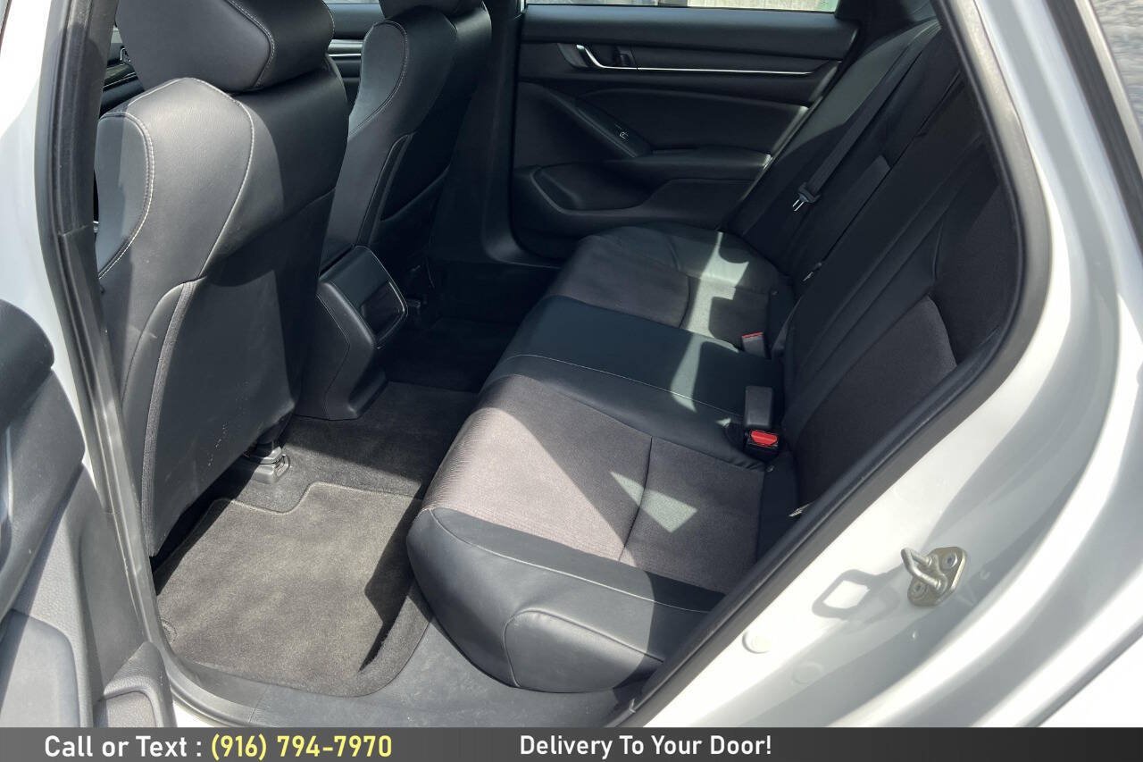 Used 2018 Honda Accord Sport image 14