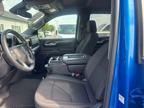 Used 2026 Chevrolet Silverado 1500 RST AWD/4WD image 9