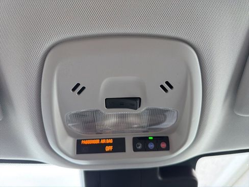 New 2026 Chevrolet Trax LT image 19