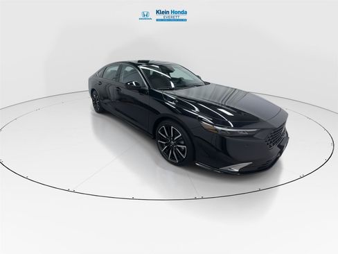 New 2026 Honda Accord Touring image 4