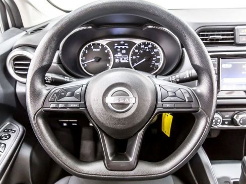 Used 2023 Nissan Versa S w/ Trunk Package image 22