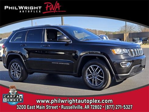 Used 2020 Jeep Grand Cherokee Laredo w/ 18" Wheel & 8.4" Radio Group image 1