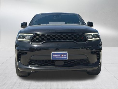 Used 2024 Dodge Durango GT RWD image 2