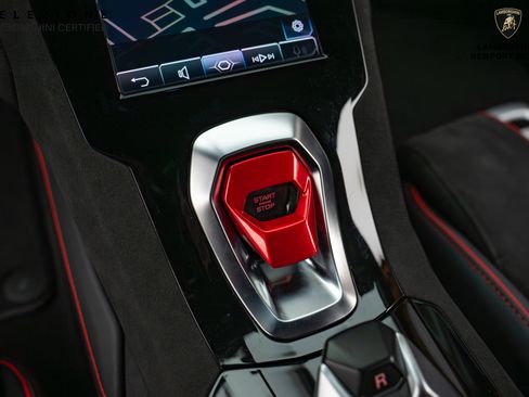 Used 2023 Lamborghini Huracan Tecnica image 29