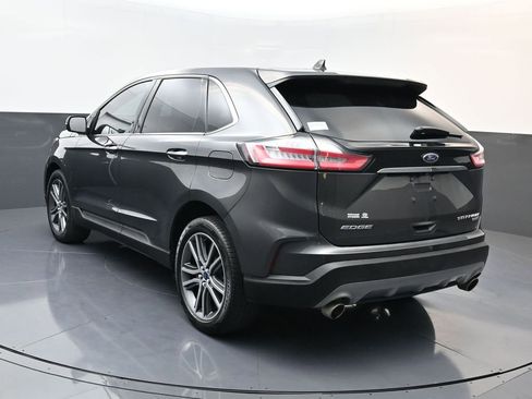 Used 2019 Ford Edge Titanium image 8