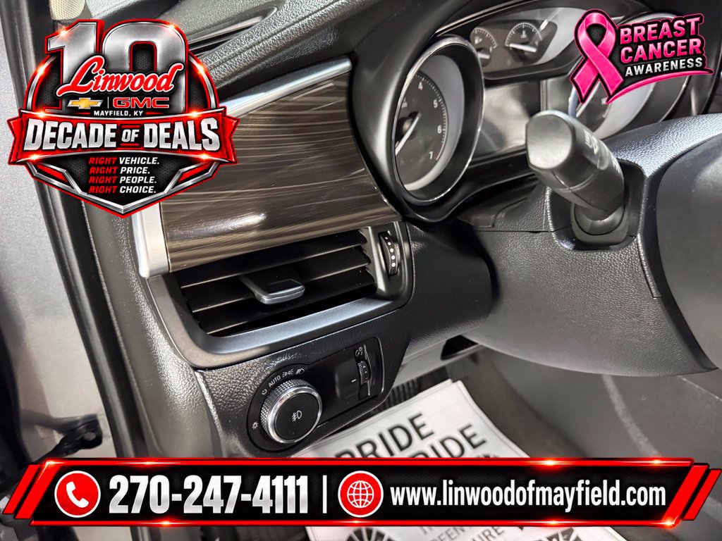 Used 2019 Buick Envision Essence FWD image 13