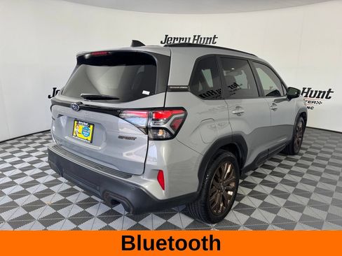Used 2025 Subaru Forester Sport w/ Popular Package #2 AWD/4WD image 8