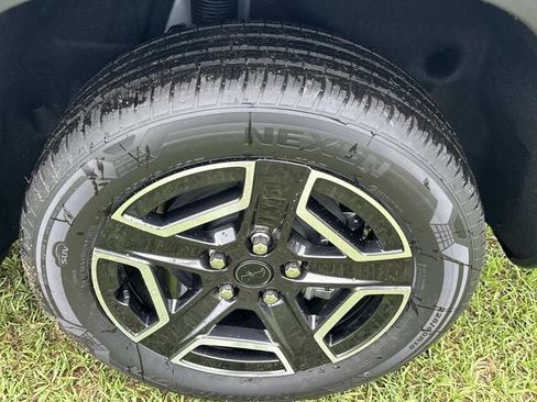 New 2026 Jeep Cherokee Limited AWD/4WD image 23