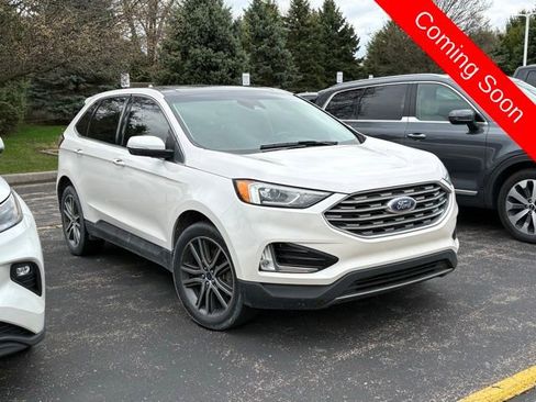 Used 2019 Ford Edge Titanium w/ Cold Weather Package image 1