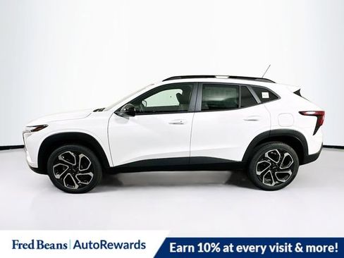 New 2026 Chevrolet Trax RS image 3