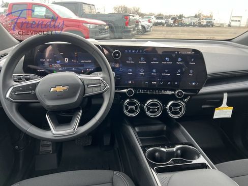 New 2026 Chevrolet Blazer EV LT AWD/4WD image 6