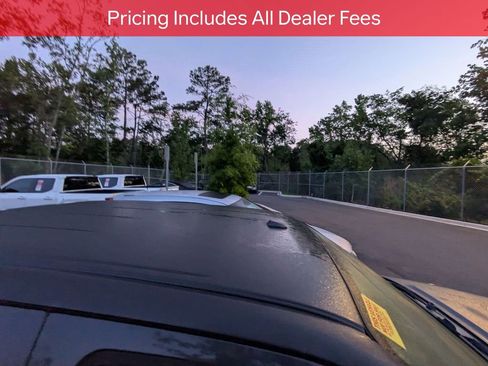Used 2015 Nissan Frontier SV AWD/4WD image 10