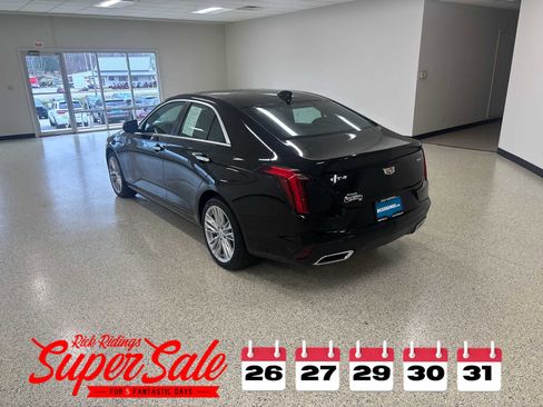 Used 2025 Cadillac CT4 Premium Luxury image 7