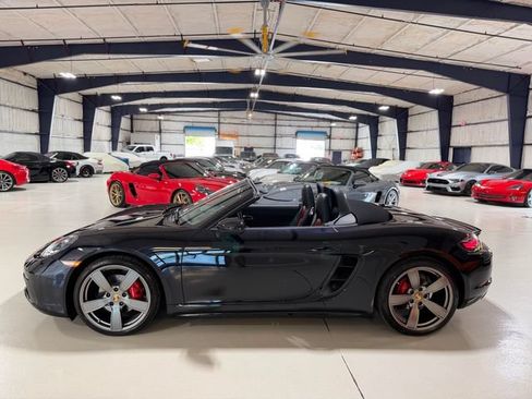 Used 2018 Porsche 718 Boxster S RWD image 96